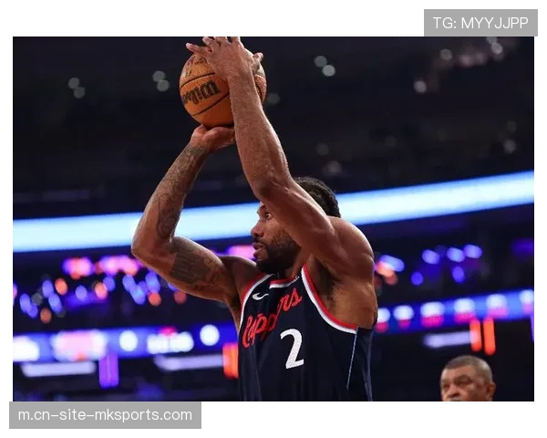 快船大洛佩斯外线牵制创造空间 尼克斯退防速度不足遭反击惩罚