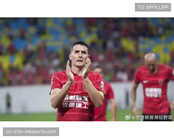周定洋张晓彬双后腰跑动覆盖，深圳新鹏城中场绞杀逼平卫冕冠军
